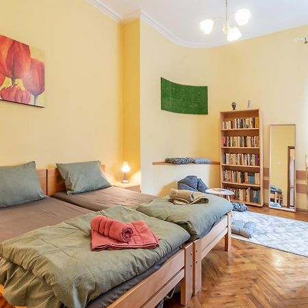 Vintage Home By Ndk And Vitosha Blvd With Free Secured Parking Sófia Exterior foto